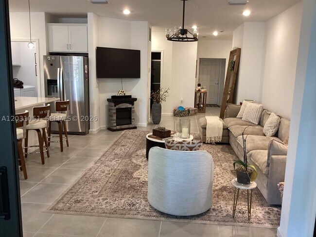 Photo - 5710 Mayflower Way Unit 102