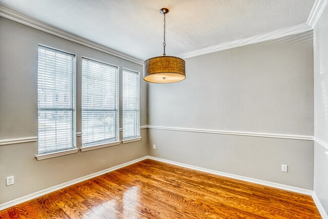 Photo - 3931 Echo Mountain Dr