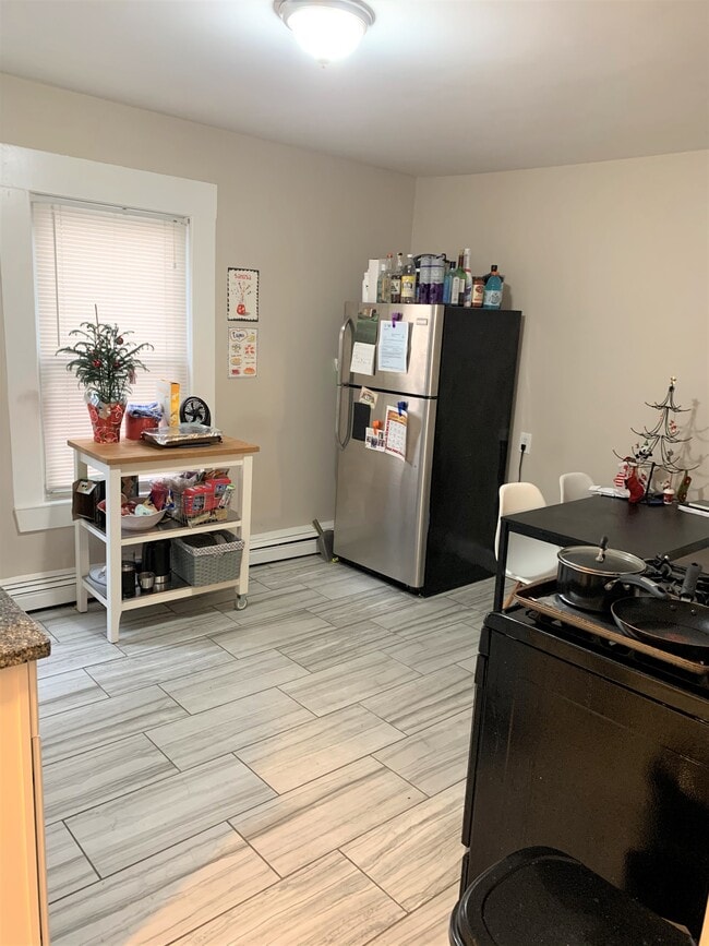 Photo - 158 Otis St Unit 1