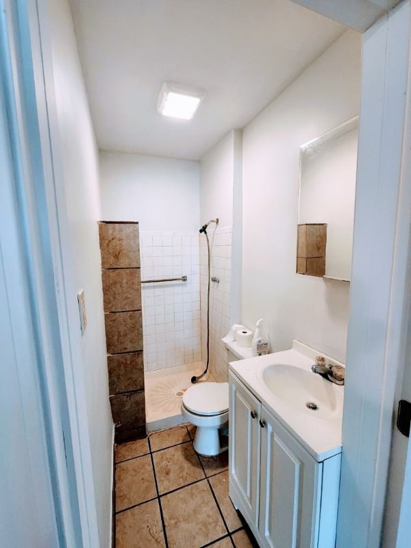 Photo - 1710 W 37th St Unit 1