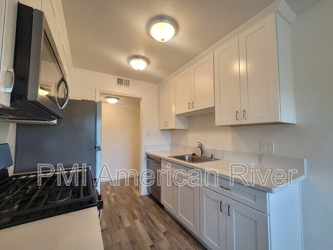 Photo - 7145 Bacchini Ave