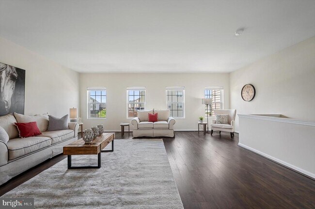 Photo - 203 Starry Way Dr