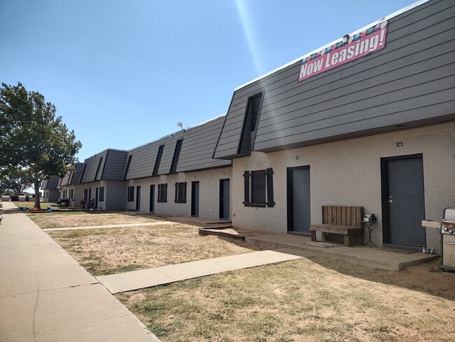 Spanish Haven - Spanish Haven Apartments