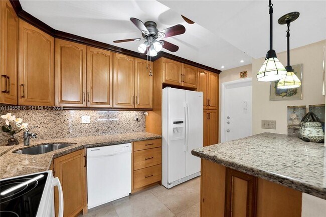 Photo - 1400 S Ocean Dr Unit 1004