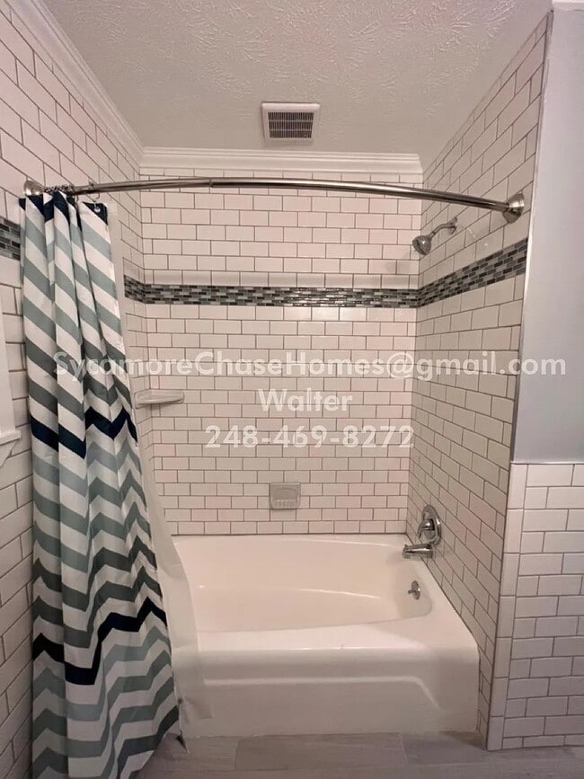 Photo - 2912 Canarsie Dr