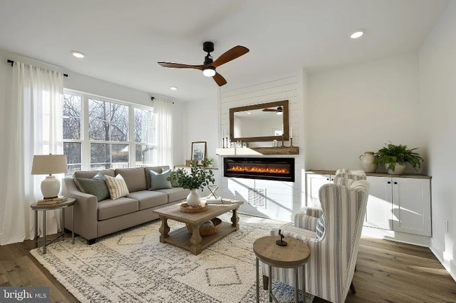 Photo - 1022 Trinity Rd