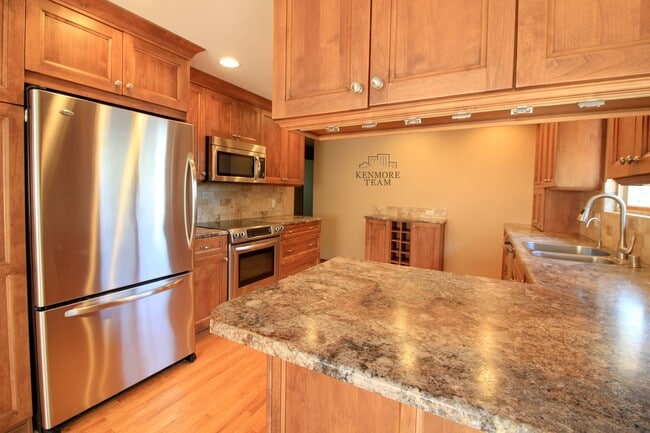 Photo - 5315 W 4th Ave