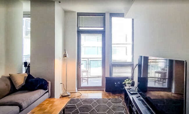Photo - 565 W Quincy St Condo Unit 1213
