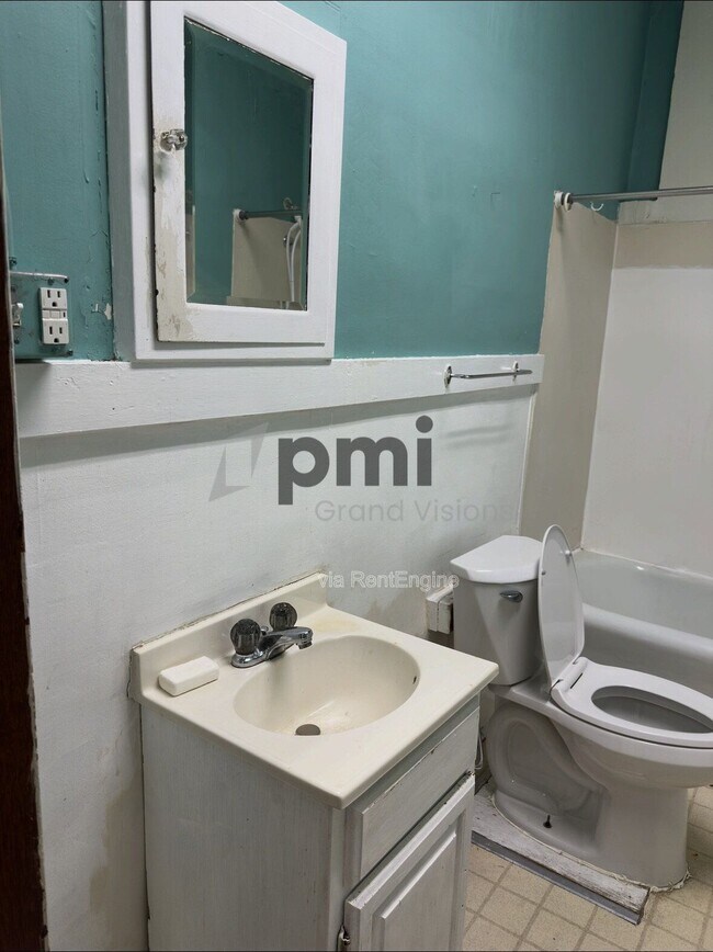 Photo - 601 Monroe Ave Unit 24