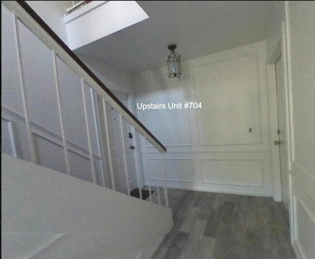 165 W Rampart Dr