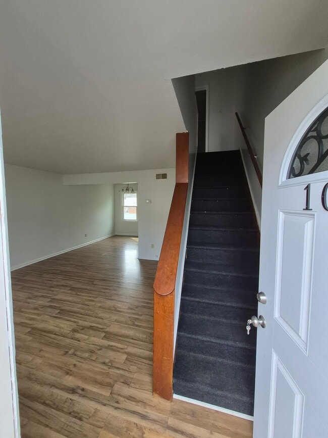 Photo - 108 Lewis Ln Unit 108 Lewis Lane