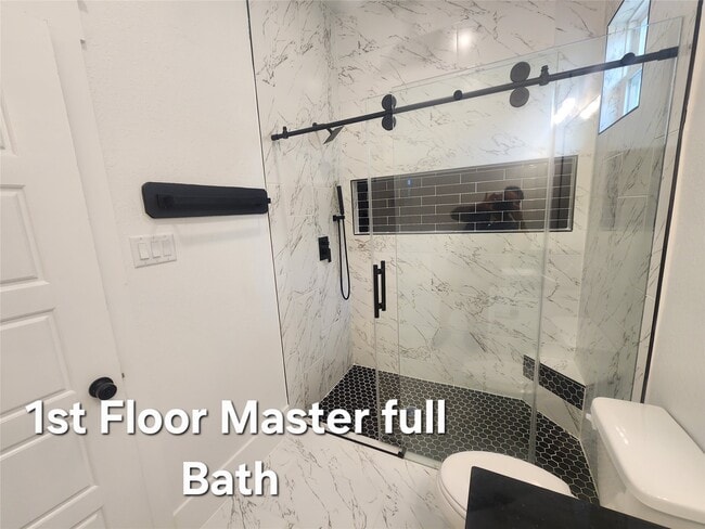 Photo - 1313 Gary Ave