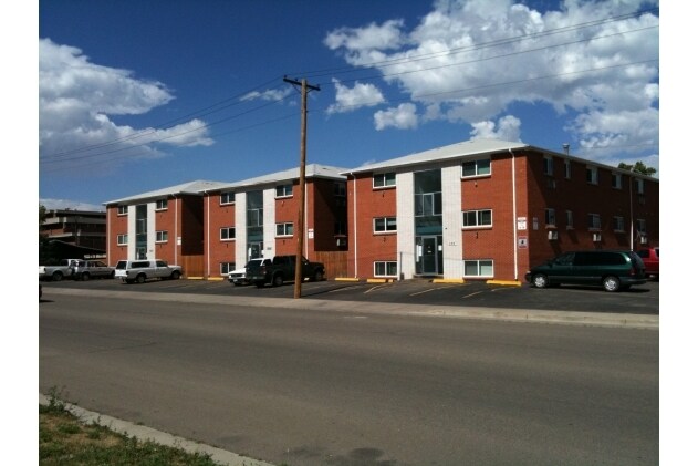 State Street Village - State Street Village Apartments