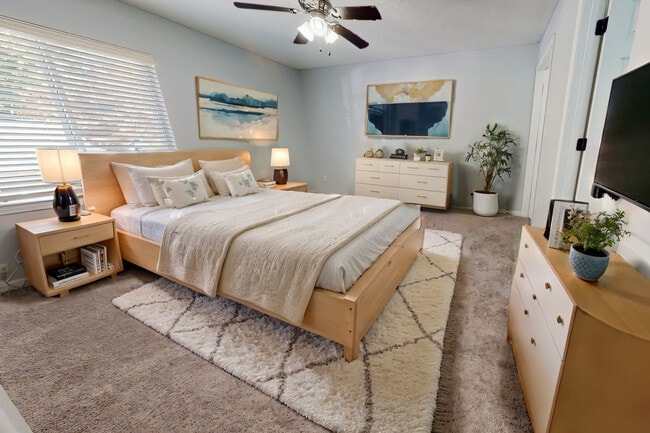 Spacious Bedrooms at the Oaks Apartments in Lincolnton, NC