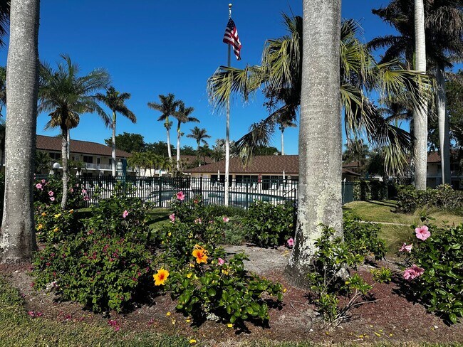 Photo - 167 N Collier Blvd