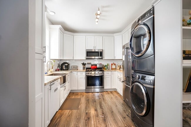 Photo - 429-429 3rd St Unidad 429