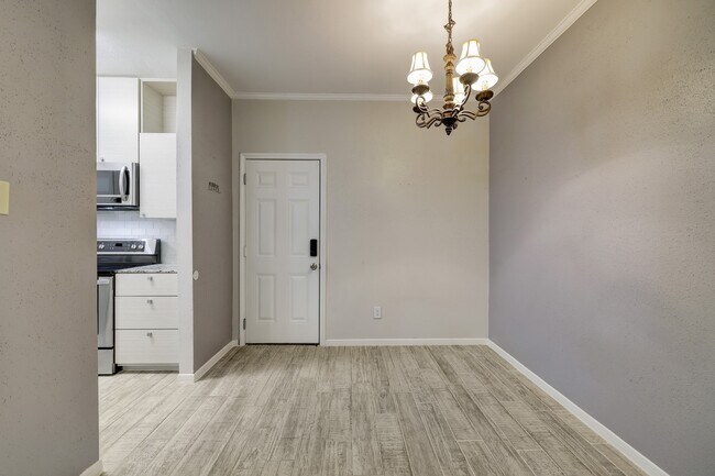 Photo - 9800 Pagewood Ln Unit 3402