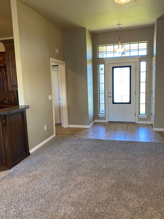Photo - Beautiful Home in Southeast Moore with Storm Shelter!