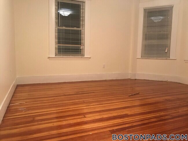 Photo - 24 Lexington Terrace Unit 1