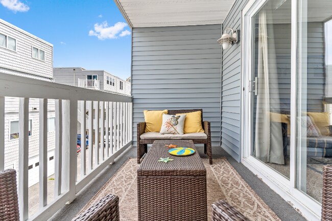 Photo - 5 41st St Unit 11