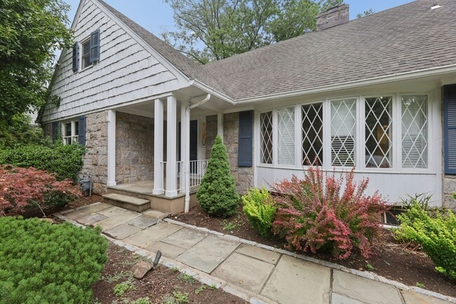 Photo - 26 Glenwood Rd