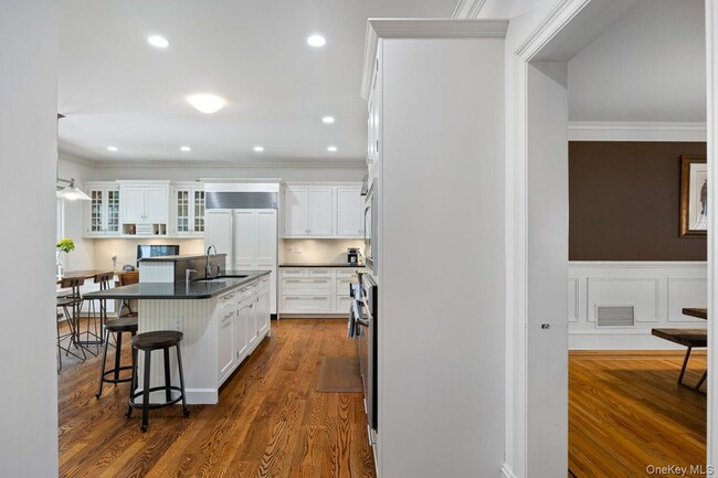 Photo - 11 School Ln