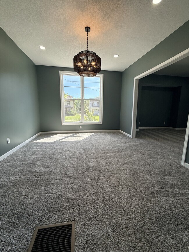 9 Jean Ct