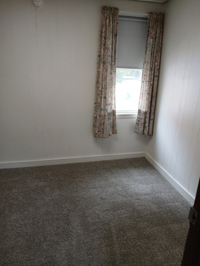 14 Milford St Unit 2