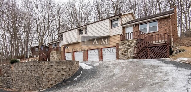 Photo - 21225 Mary Lynn Dr