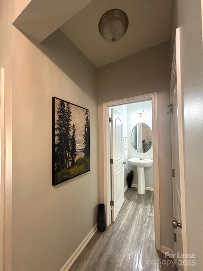 Photo - 10426 Kempsford Dr House