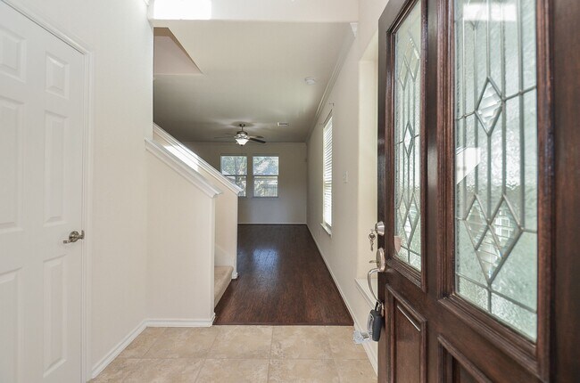 Photo - 24542 Folkstone Cir