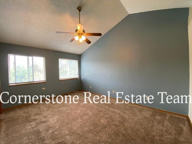 Photo - 5312 Luster Dr