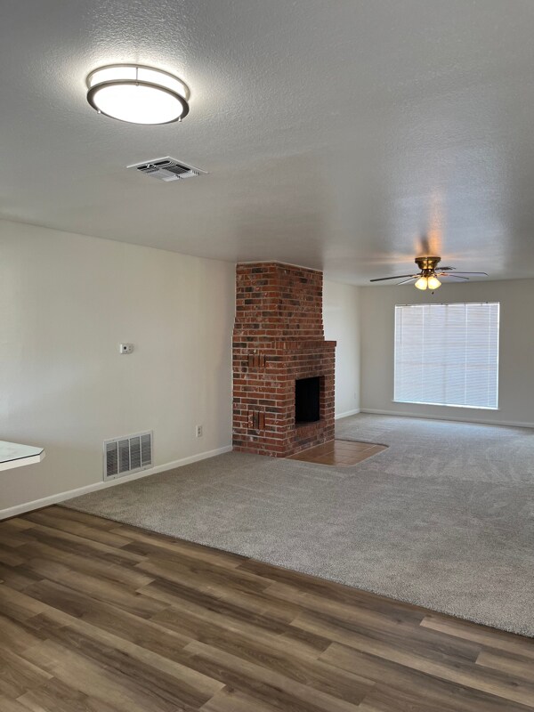 Photo - 1805 Greenwood Ln