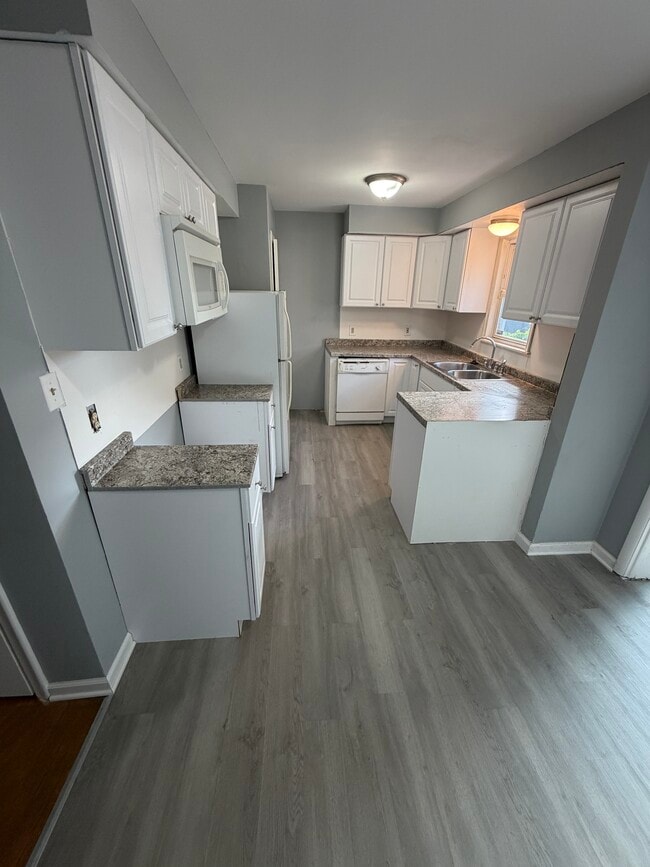 Photo - 1521 Berrywood Ln