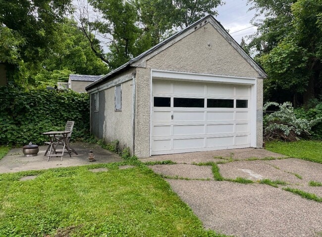 Photo - Charming, Sweet Home For Rent!
