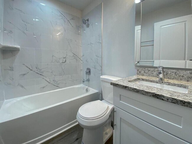 Photo - 9068 Agate St