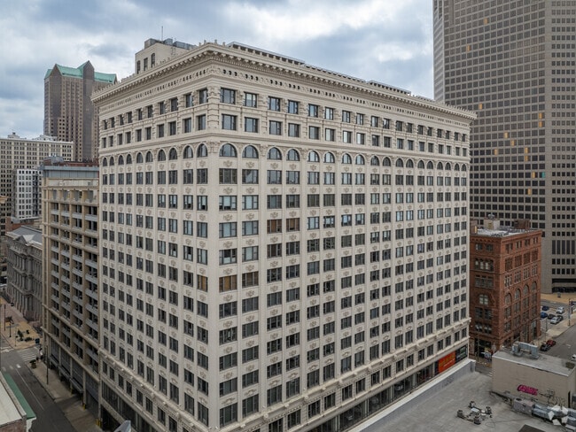 Syndicate Building