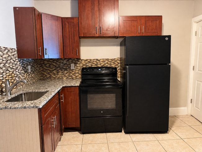 Photo - 518 N Queen St Unidad Apt. 1
