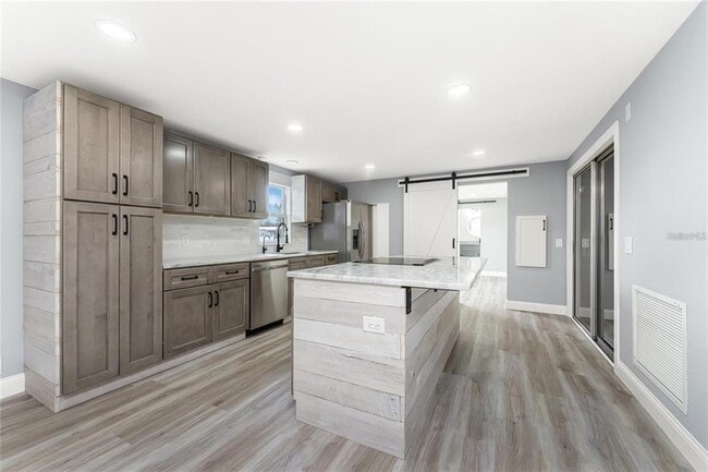 Photo - 11916 SW Newman Terrace