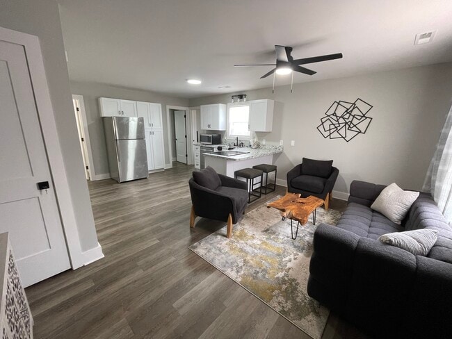 Timber East Apartments