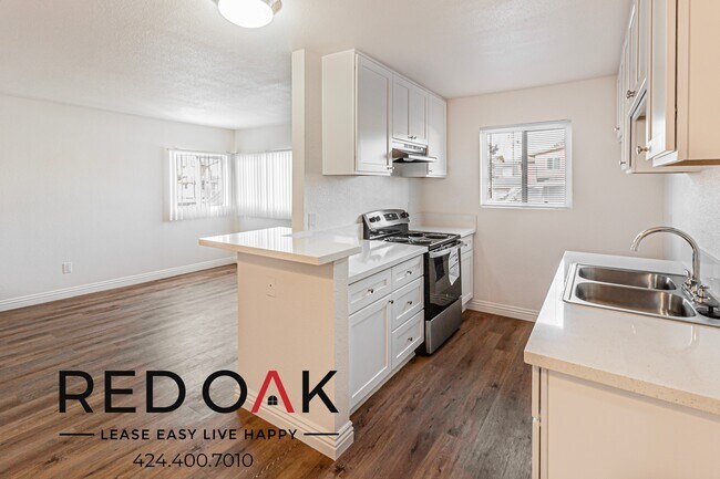 Photo - Beautiful Two Bedroom with a Spacious Open... Unidad 1790-1