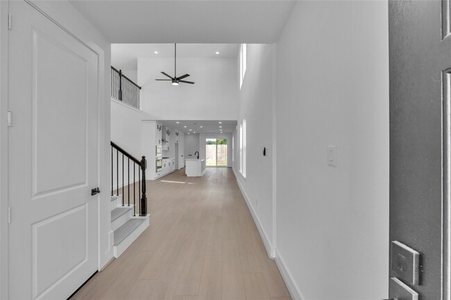 Photo - 4320 Avron Dr