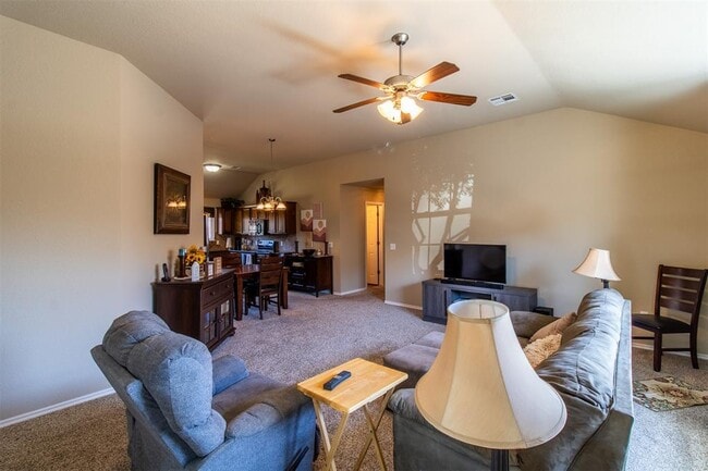 Photo - 900 Switzerland Ave