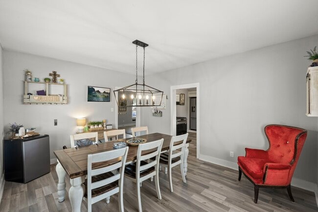 Building Photo - 2109 New Jersey St