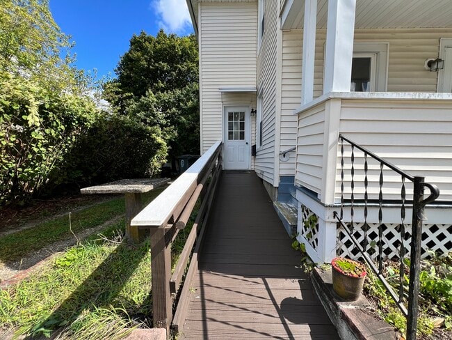 Photo - 225 Beechwood Ave