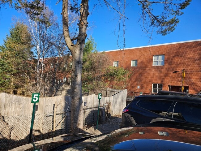 Photo - 117 Perham St Unit 5