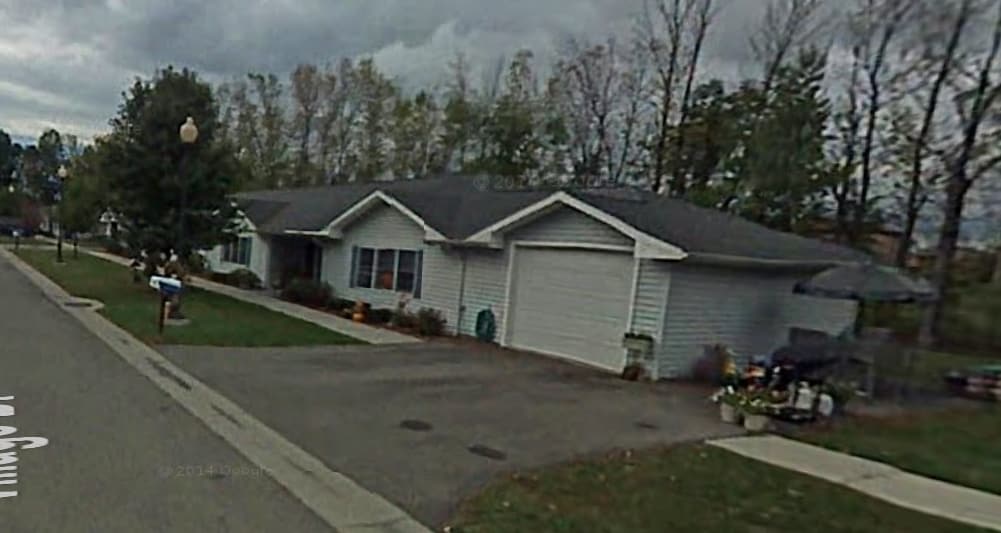 Niagara Village - Niagara Village