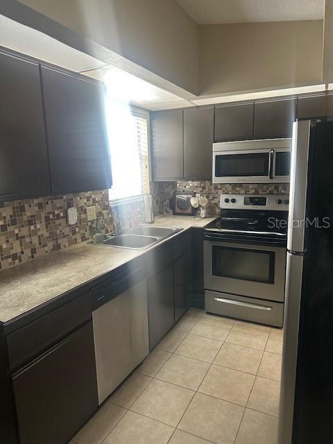 Photo - 1793 Hampton Ln Unidad 110