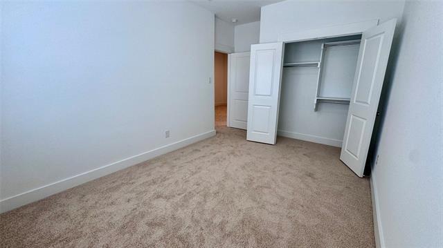 Photo - 2546 Campden Mews