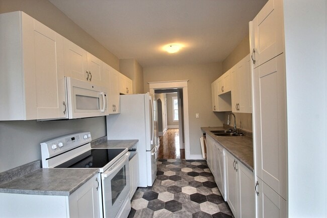 Photo - 344 Cameron St Unité 344A